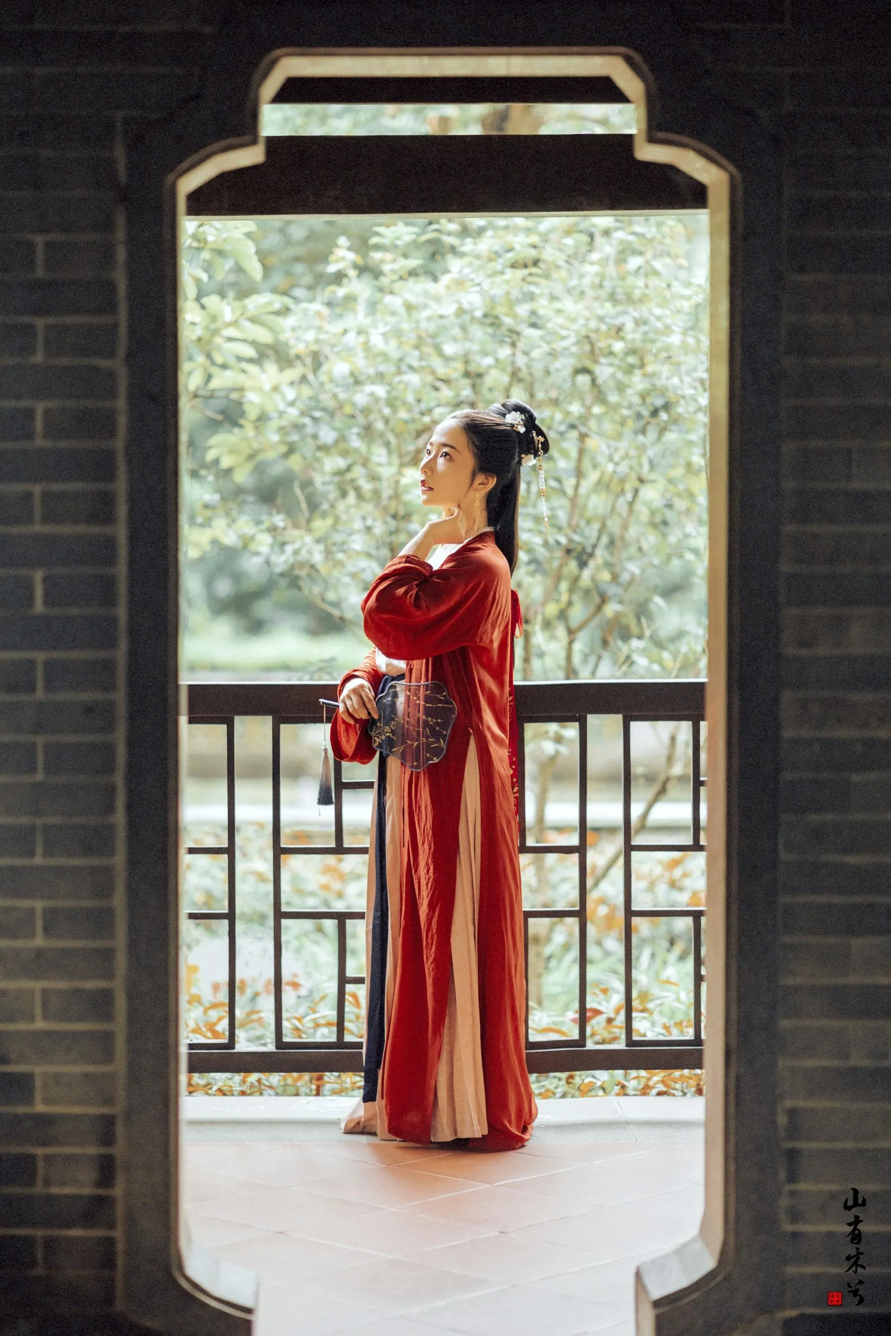 [YITUYU艺图语]2021.10.11 山有木兮 mandy [27P]插图